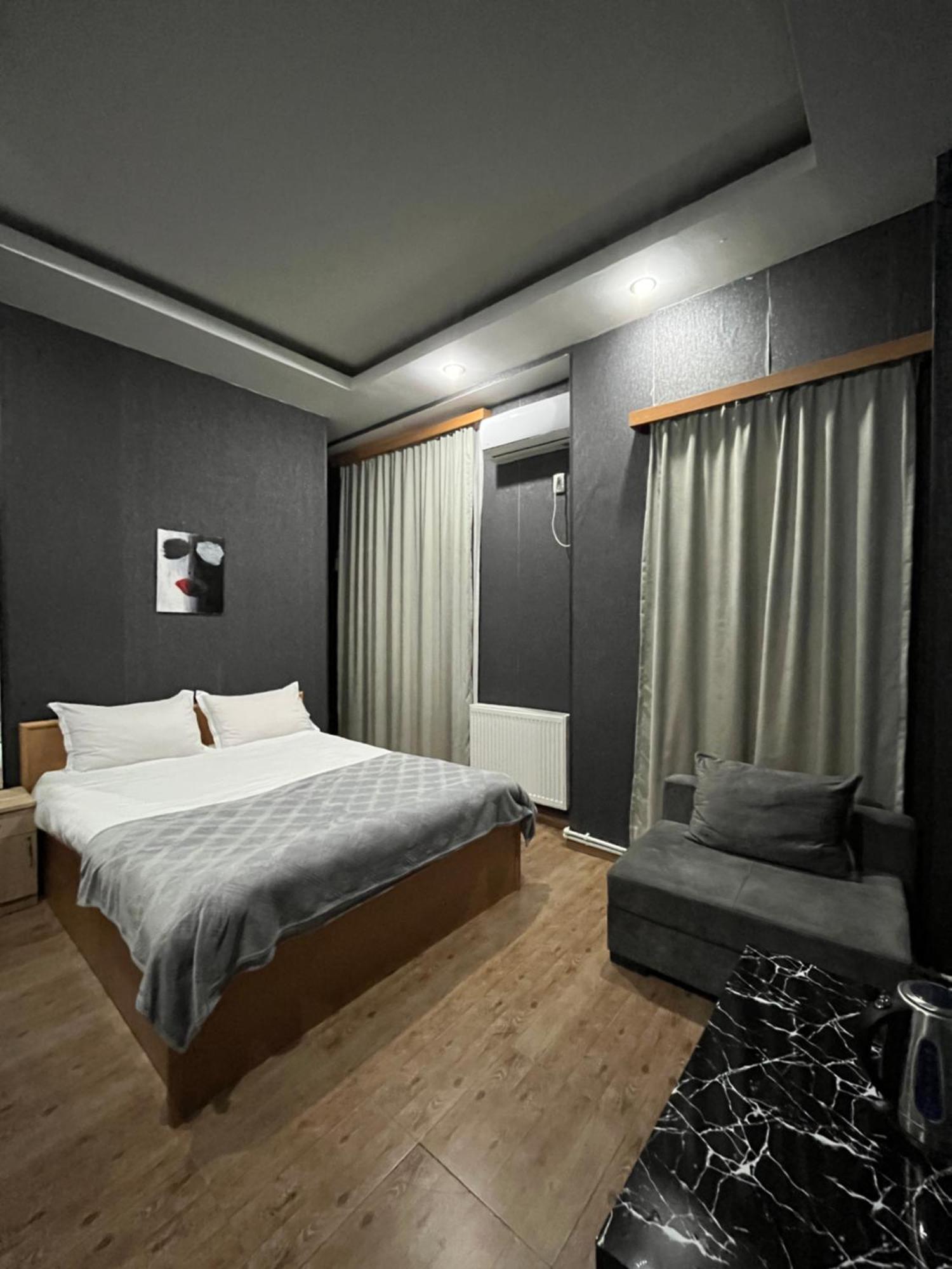 Hotel G&G Tbilisi Eksteriør billede
